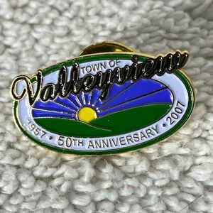 5/$35 Vintage Valleyview 50th Anniversary Enamel Souvenir Pin